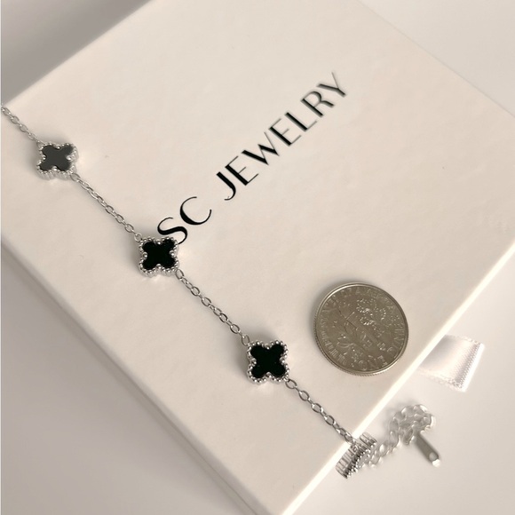 🎄 HOLIDAY PICK 🎄 Black Clover Silver Bracelet Silver Chain Double Sided Petite - Picture 2 of 13